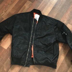 Trendy flight jacket